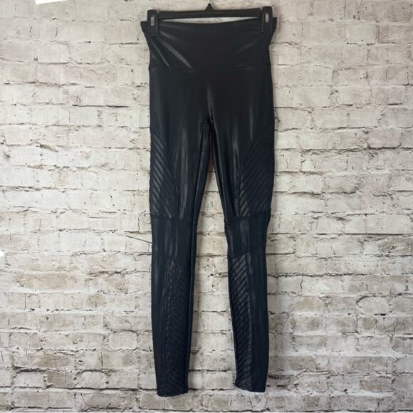 Spanx Moto Faux Leather Leggings Black Size Large - Picture 8 of 11